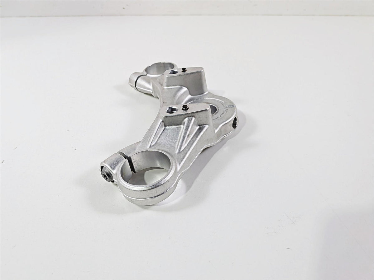 2023 BMW R nineT Scrambler K23 Upper Triple Tree Steering Clamp 31428558709 {{ shop.shopifyCountryName }} - Mototech271