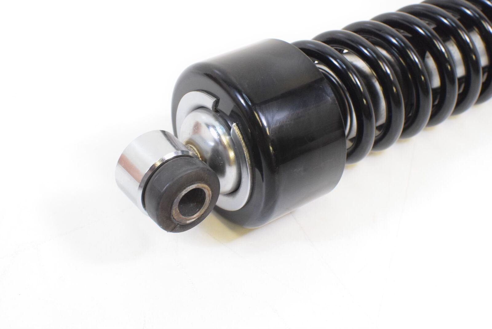 2009 Harley VRSCDX Night V-Rod Special Right Rear Shock Suspension 12.5" 54667-0 {{ shop.shopifyCountryName }} - Mototech271