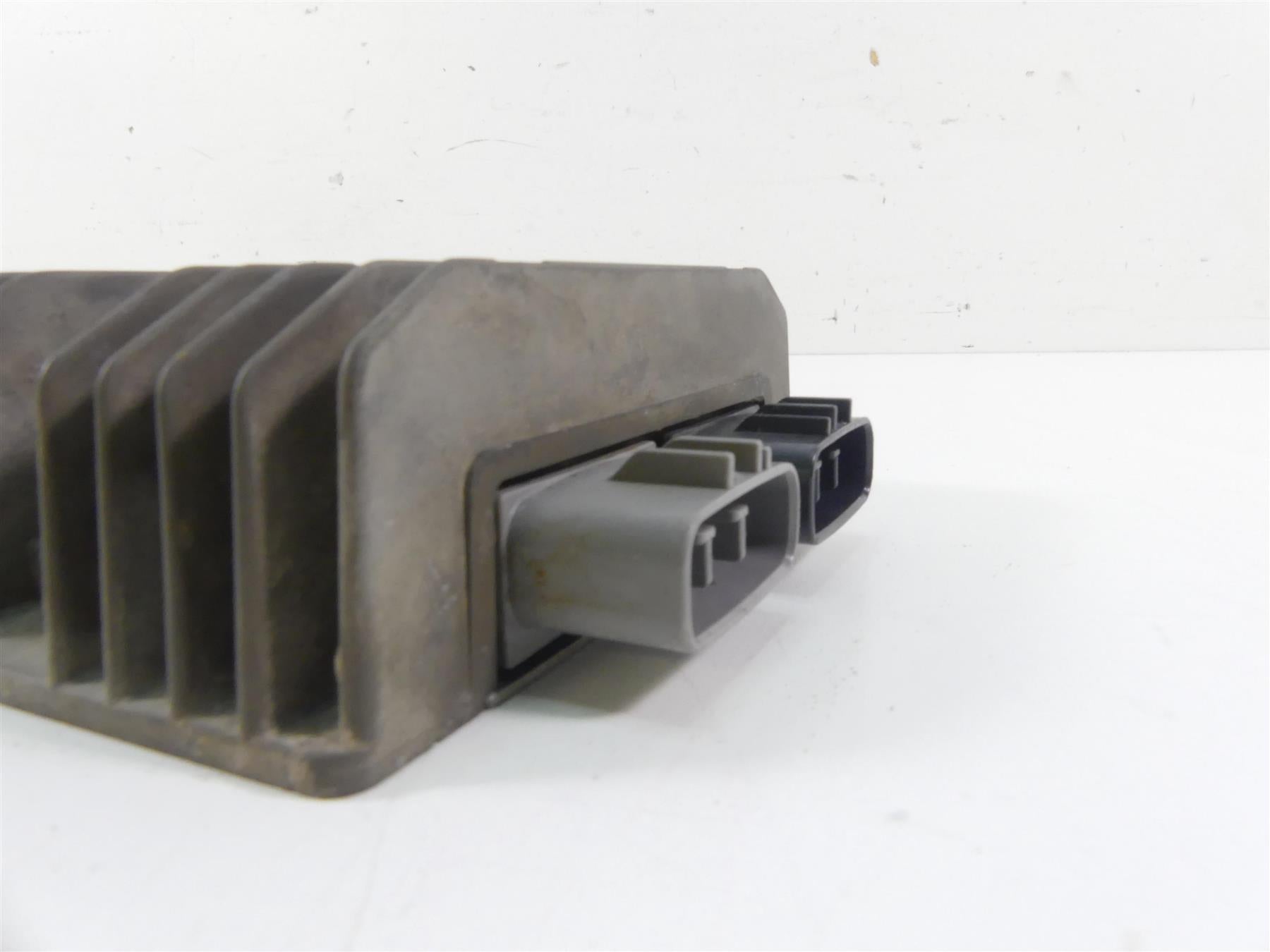 2020 Honda Talon SXS1000R S2R Rectifier Voltage Regulator 31600-HL6-A01 FH025AA {{ shop.shopifyCountryName }} - Mototech271