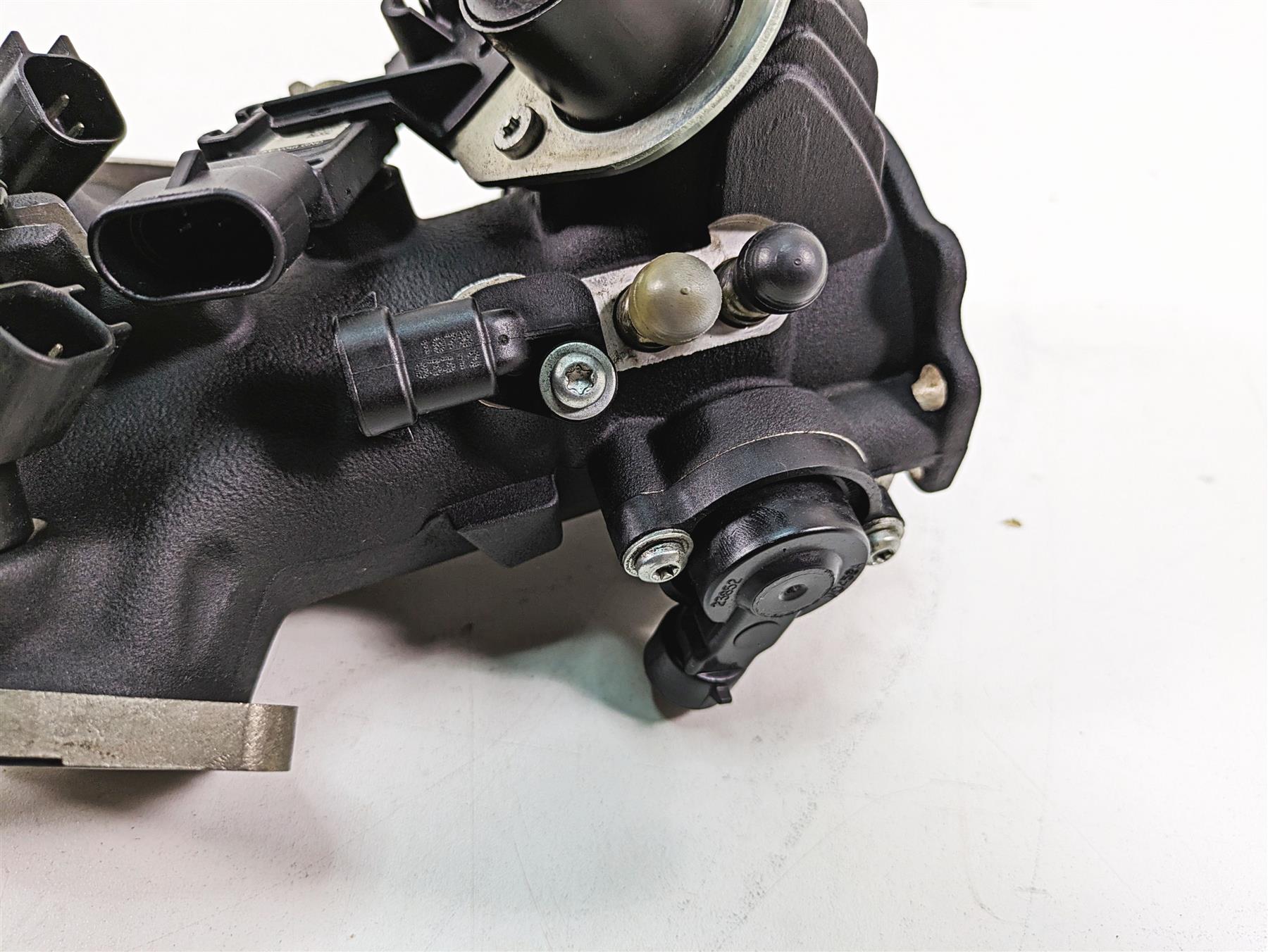 2012 Harley FLD Dyna Switchback Throttle Body Fuel Injection 27708-10A {{ shop.shopifyCountryName }} - Mototech271