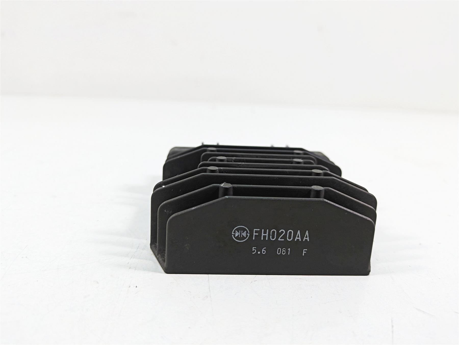2016 BMW R1200R K53 Rectifier Voltage Regulator FH020AA 12318523367 {{ shop.shopifyCountryName }} - Mototech271