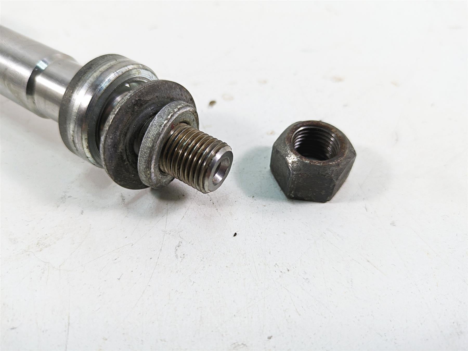 1999 Harley Dyna FXDL Low Rider Front 3/4" Wheel Spindle Axle 43895-87B {{ shop.shopifyCountryName }} - Mototech271