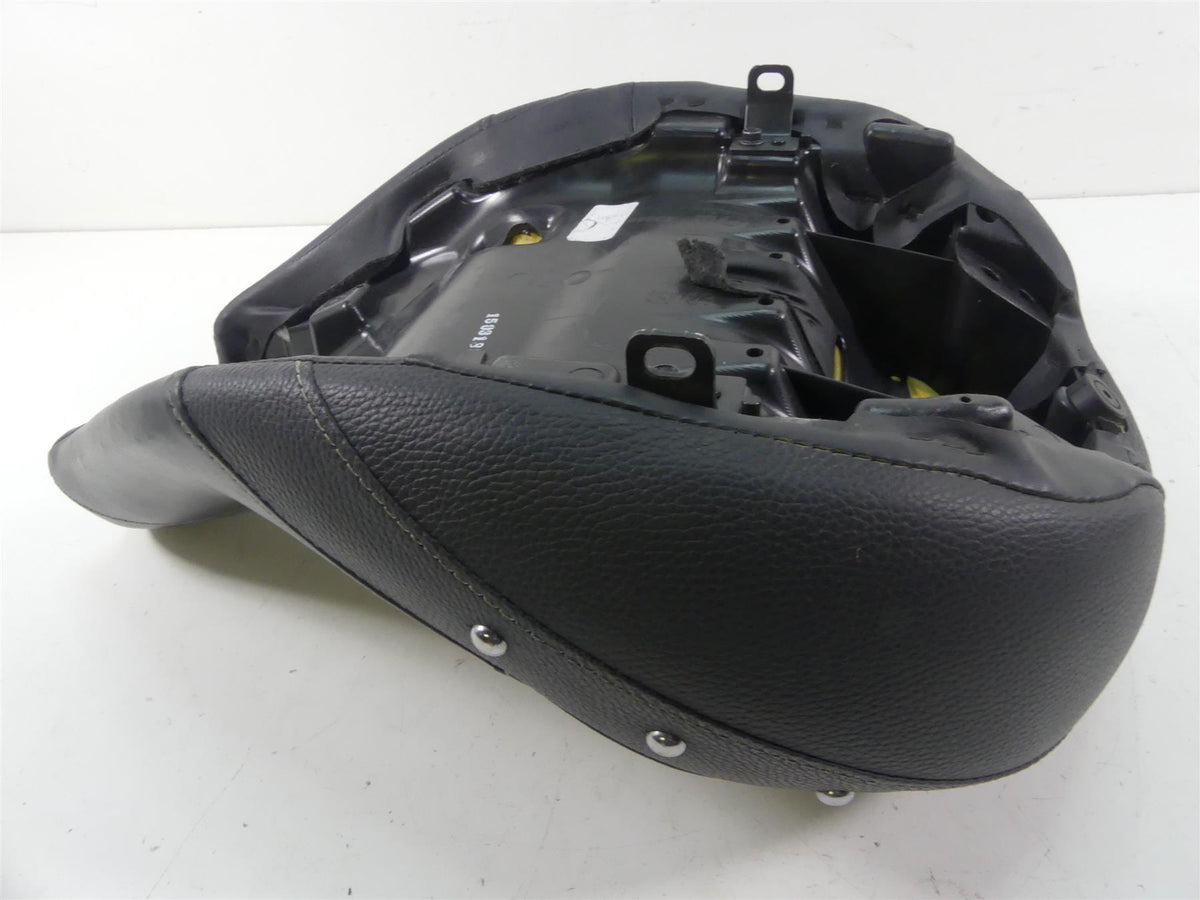 2016 Indian Chief Dark Horse Studded Front Rider Driver Seat Saddle 2686412 {{ shop.shopifyCountryName }} - Mototech271
