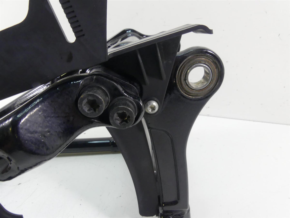 2019 Harley Softail FXBB Street Bob Rear Swingarm Swing Arm & 25mm Axle 47400062 {{ shop.shopifyCountryName }} - Mototech271