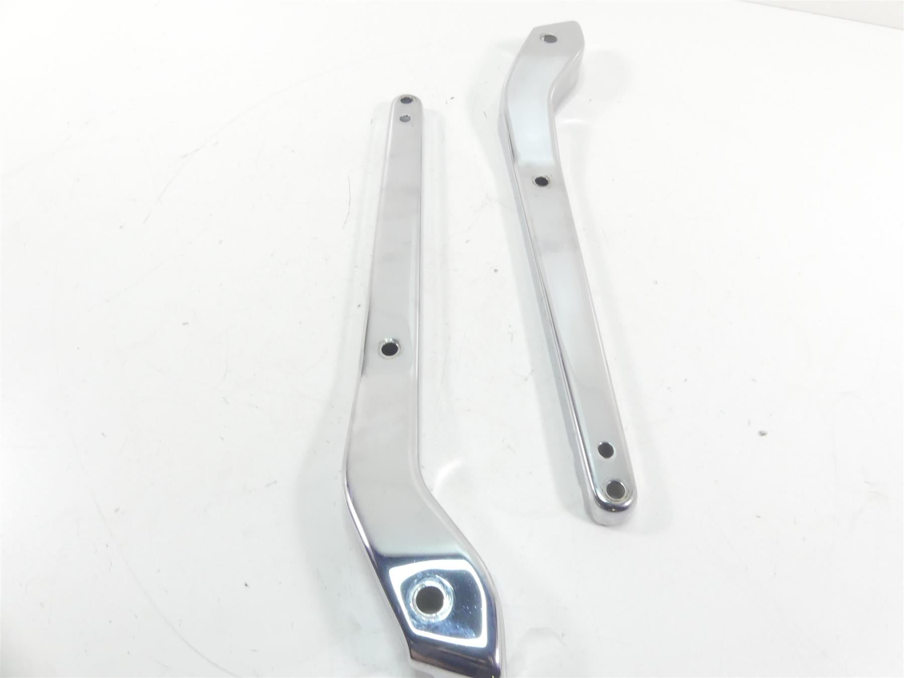 2005 Harley Dyna FXDLI Low Rider Rear Fender Chrome Struts Braces 59171-96 {{ shop.shopifyCountryName }} - Mototech271