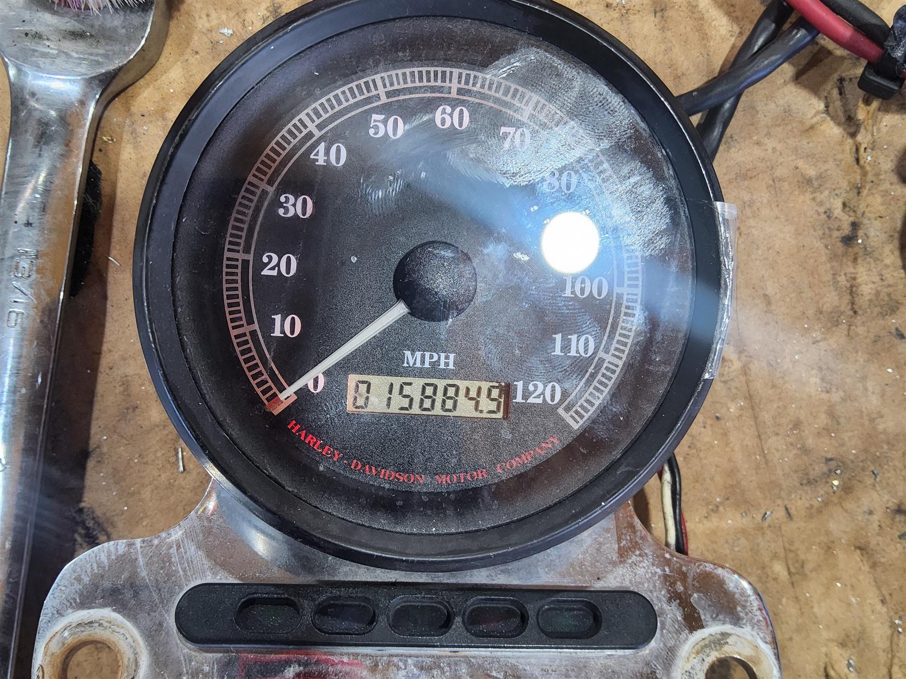 1995 Harley XL883 Sportster Hugger Speedometer Gauge Instrument 15K 67037-95D 67016-97 {{ shop.shopifyCountryName }} - Mototech271