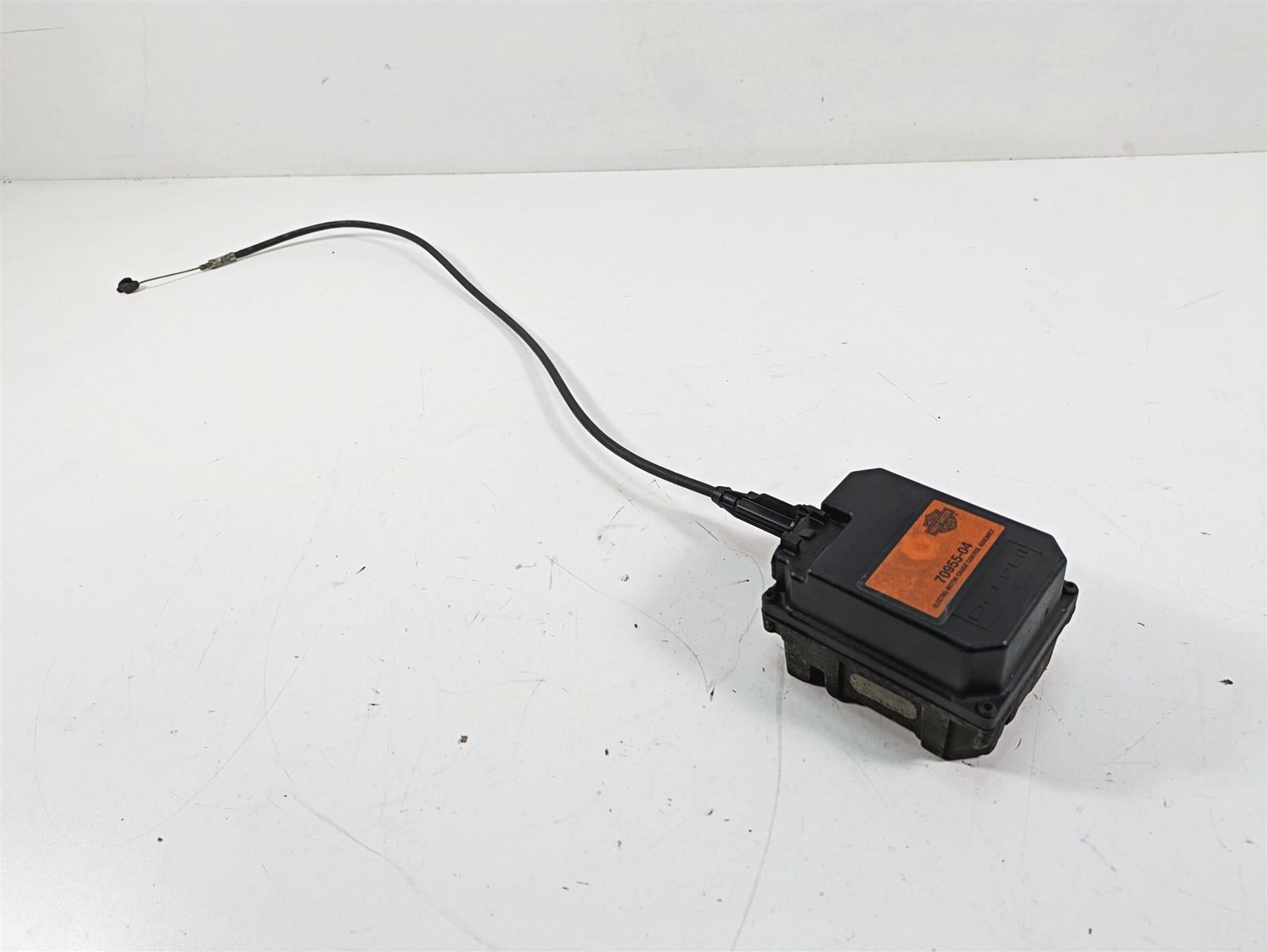 2005 Harley Touring FLHTCUI Electra Glide Cruise Control Module Unit 70955-04 {{ shop.shopifyCountryName }} - Mototech271