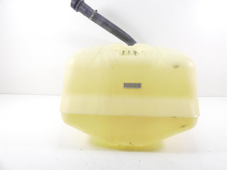2018 Yamaha Waverunner VX 1800 Cruiser Plastic Fuel Gas Petrol Tank F2S-U7711-02 {{ shop.shopifyCountryName }} - Mototech271