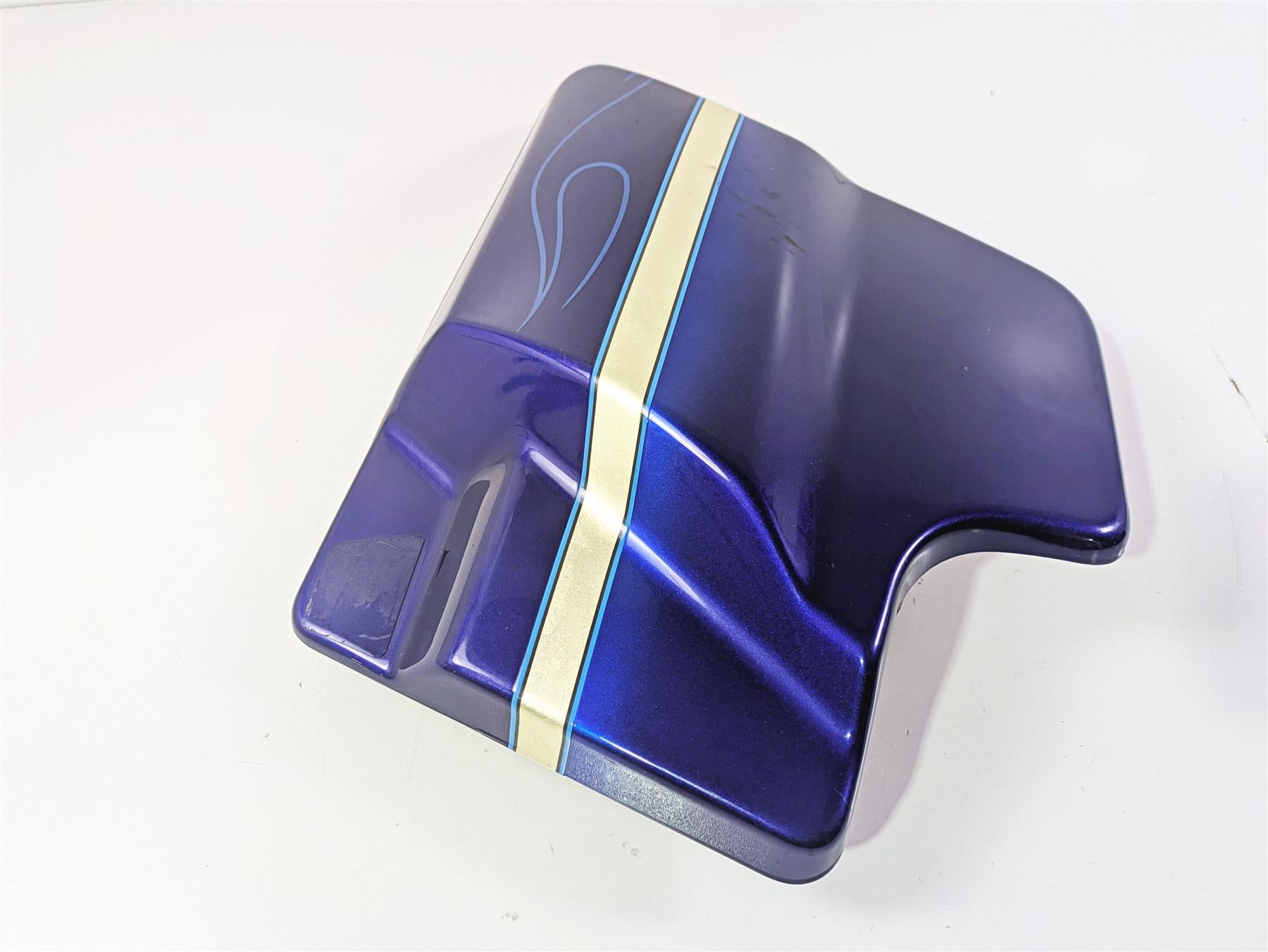 2010 Harley Touring FLHXSE CVO Street Glide Side Cover Fairing Set 66048-09A {{ shop.shopifyCountryName }} - Mototech271