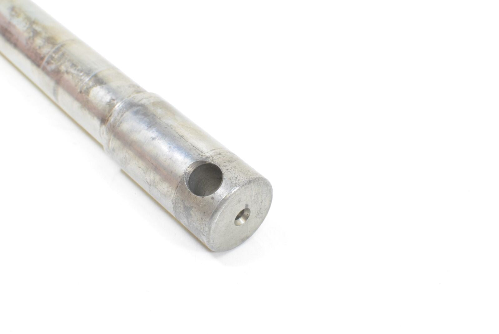 2002 Harley Touring FLHRI Road King Front 1" Wheel Spindle Axle 43364-00 {{ shop.shopifyCountryName }} - Mototech271