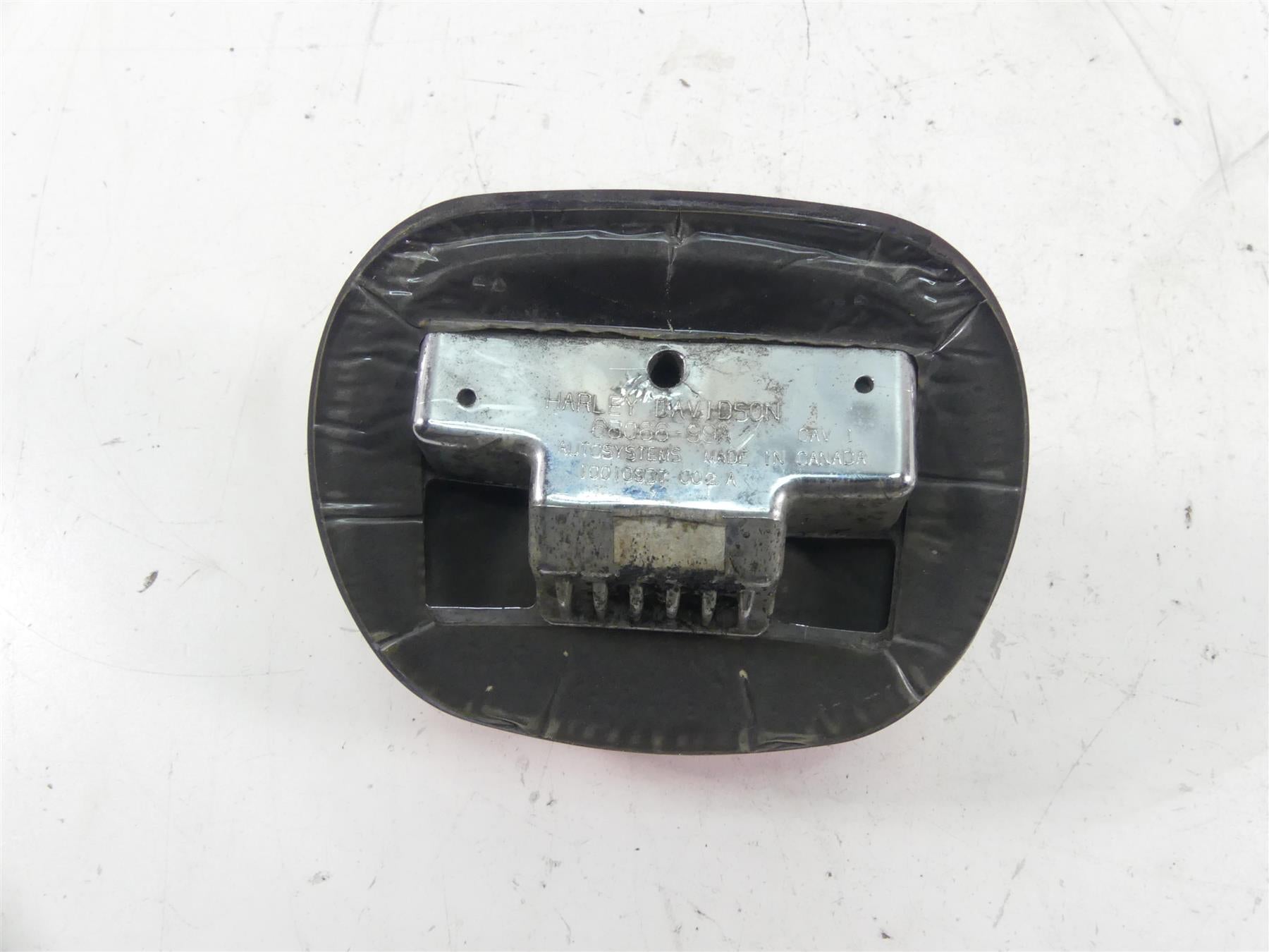 2005 Harley Touring CVO FLHTCSE Electra Glide Taillight Tail Light Lamp 68184-03 {{ shop.shopifyCountryName }} - Mototech271