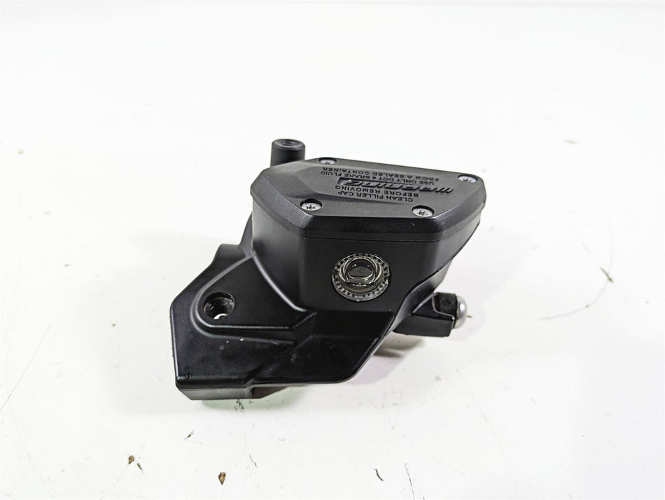 2018 BMW R1200GS GSW K50 Front Brake Master Cylinder 32728559604 {{ shop.shopifyCountryName }} - Mototech271