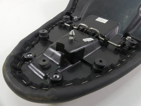 2015 Triumph 1050 Speed Triple R Standard Dual Saddle Seat -No Cuts T2304444 {{ shop.shopifyCountryName }} - Mototech271