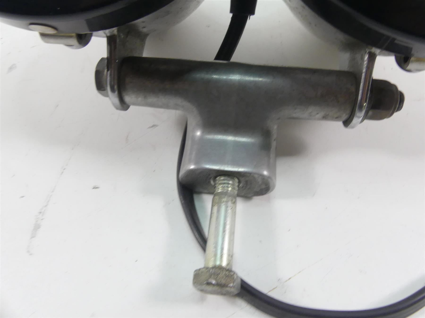2014 Harley FXDF Dyna Fat Bob Dual Chrome Headlight Head Light Lamp 67700167 {{ shop.shopifyCountryName }} - Mototech271