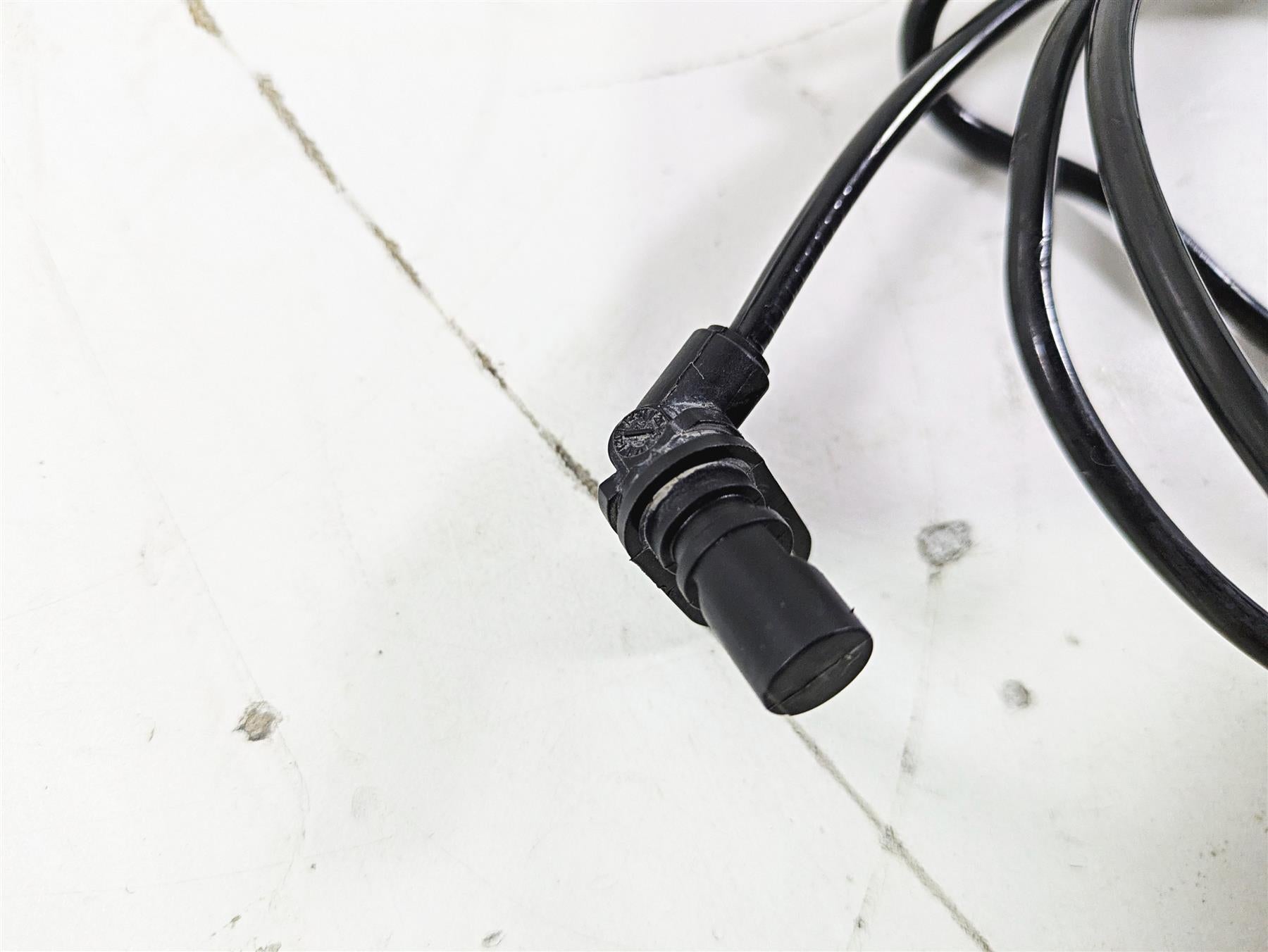 2022 KTM 1290 Super Adventure S Front Abs Brake Wheel Speed Sensor 76042125000 {{ shop.shopifyCountryName }} - Mototech271