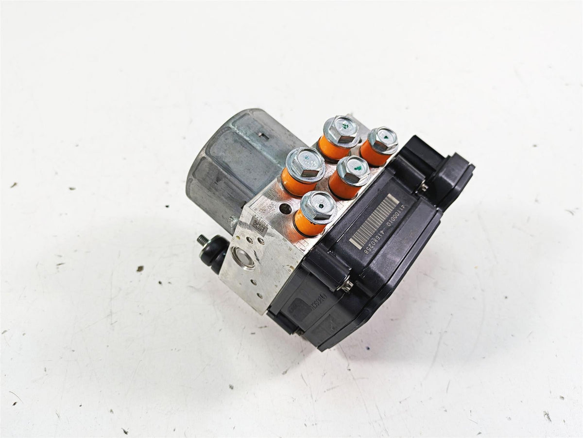 2015 Harley Touring FLHXS Street Glide Abs Brake Pump Module 41100013A {{ shop.shopifyCountryName }} - Mototech271