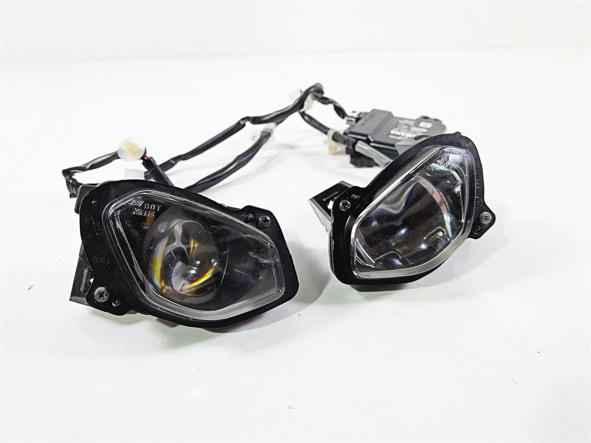 2024 Yamaha YZF R1 RN65 Headlight Head Lamp Lens & Module Set B3L-84300-00-00 {{ shop.shopifyCountryName }} - Mototech271