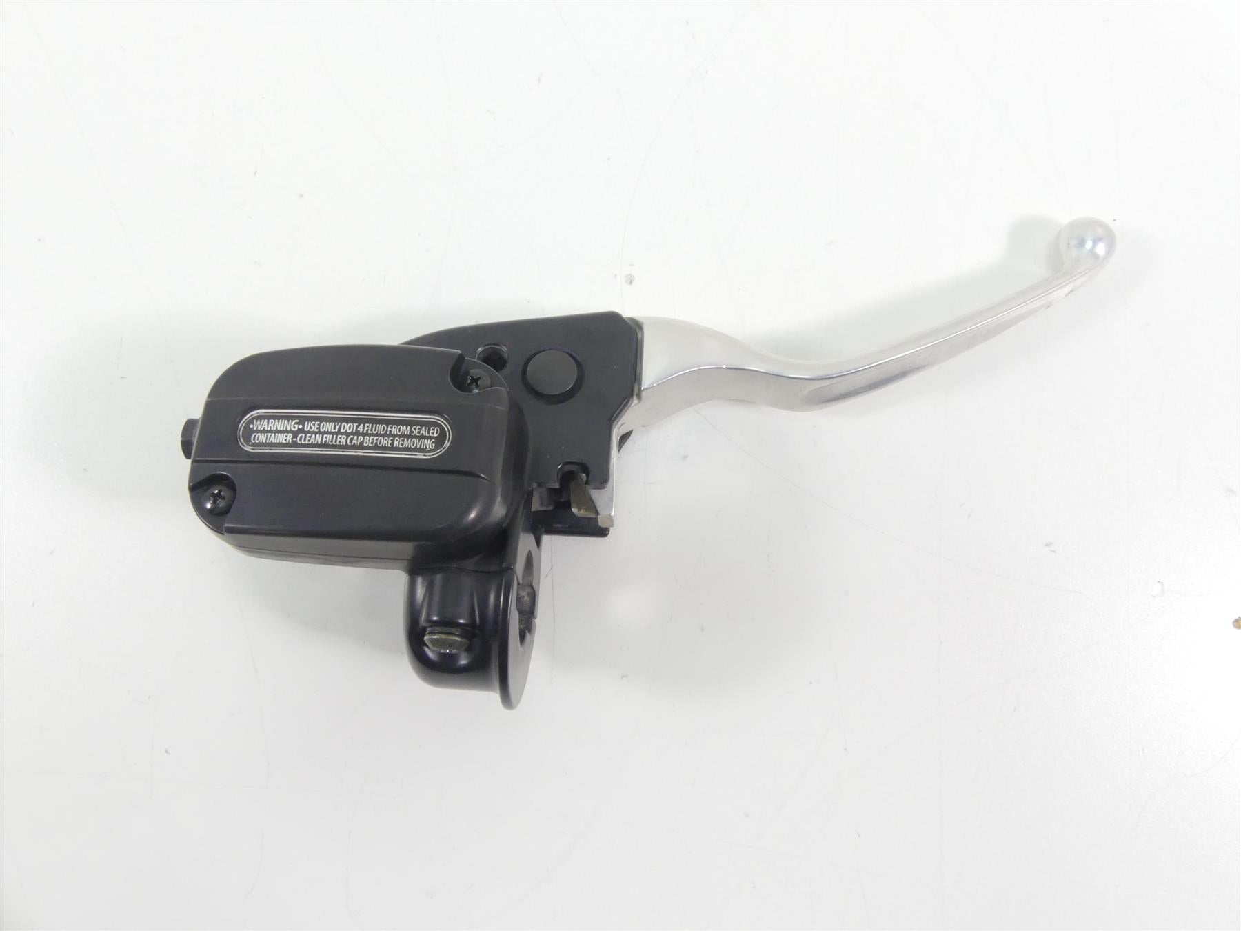 2014 Harley Touring FLHTK Electra Glide Front Brake Master Cylinder 44551-08F {{ shop.shopifyCountryName }} - Mototech271