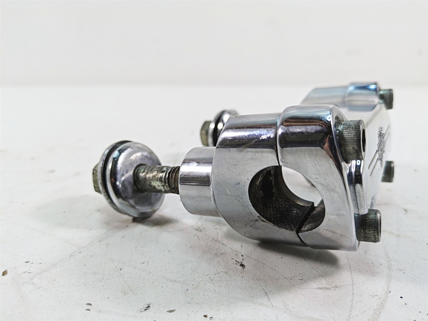 2005 Harley Dyna FXDL Low Rider Handlebar Riser Holder Set 1 3/4" 56567-86B {{ shop.shopifyCountryName }} - Mototech271