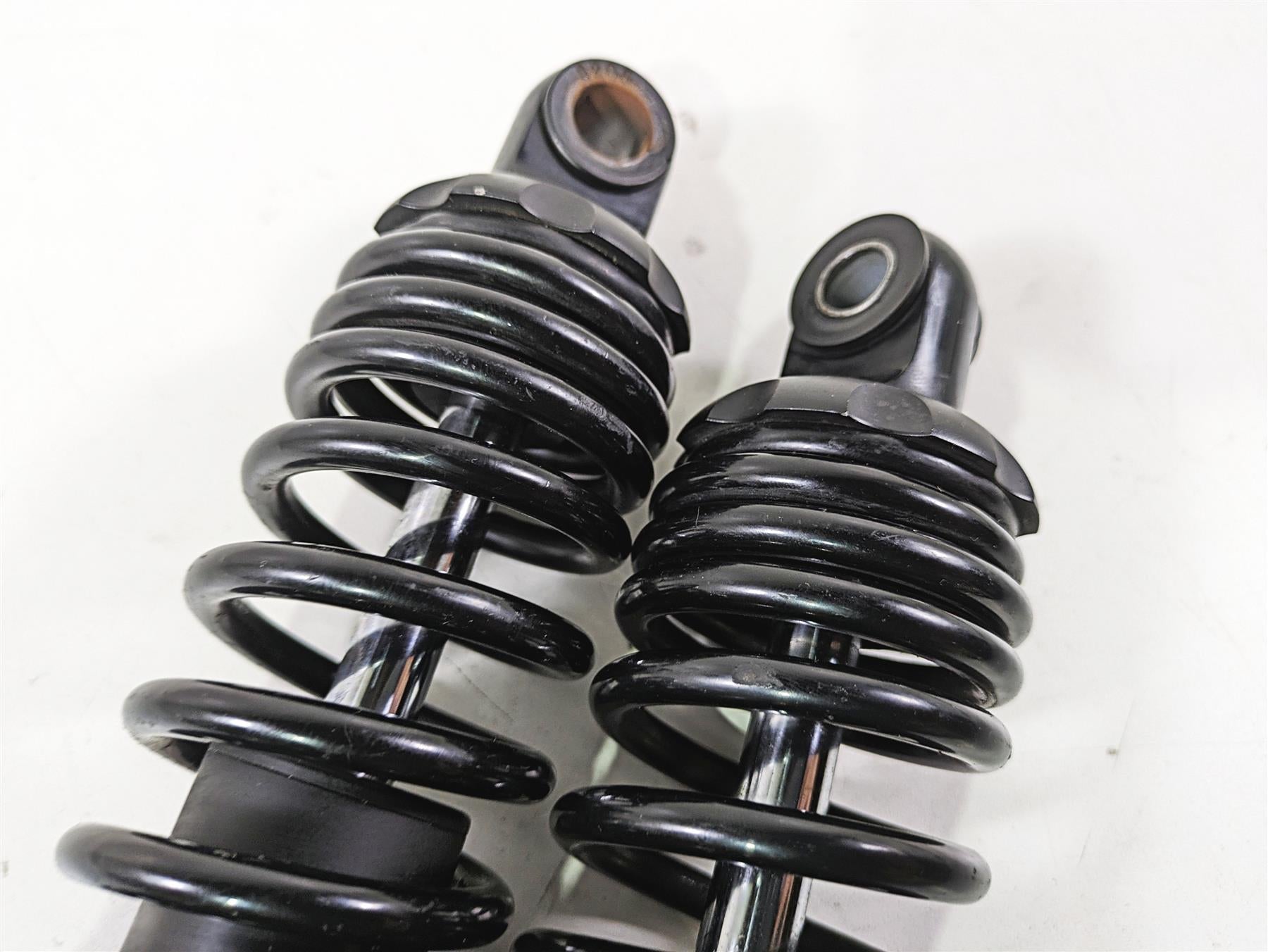 2017 Harley Dyna FXDB Street Bob 13" Progressive Suspension Shocks 444-4002 {{ shop.shopifyCountryName }} - Mototech271