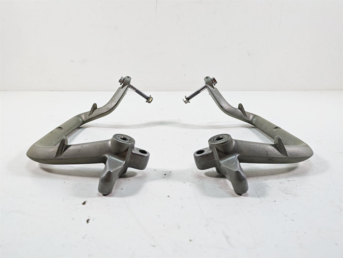 2012 Triumph Tiger 800XC ABS Rear Passenger Grab Handle Set T2309650 T2309660 {{ shop.shopifyCountryName }} - Mototech271