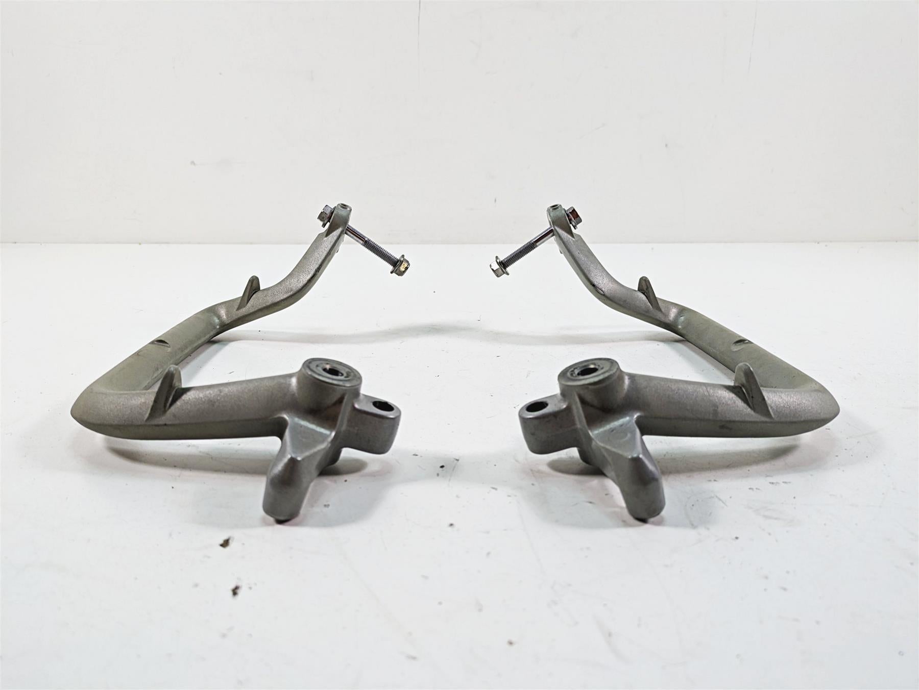 2012 Triumph Tiger 800XC ABS Rear Passenger Grab Handle Set T2309650 T2309660 {{ shop.shopifyCountryName }} - Mototech271