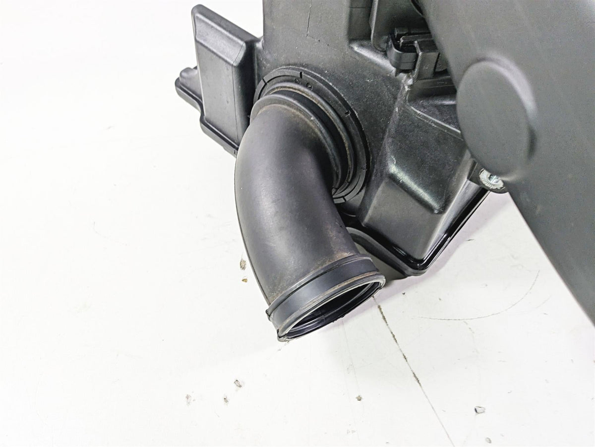 2015 BMW R nineT K21 Air Box Cleaner Breather Filter Set 13717720354 {{ shop.shopifyCountryName }} - Mototech271