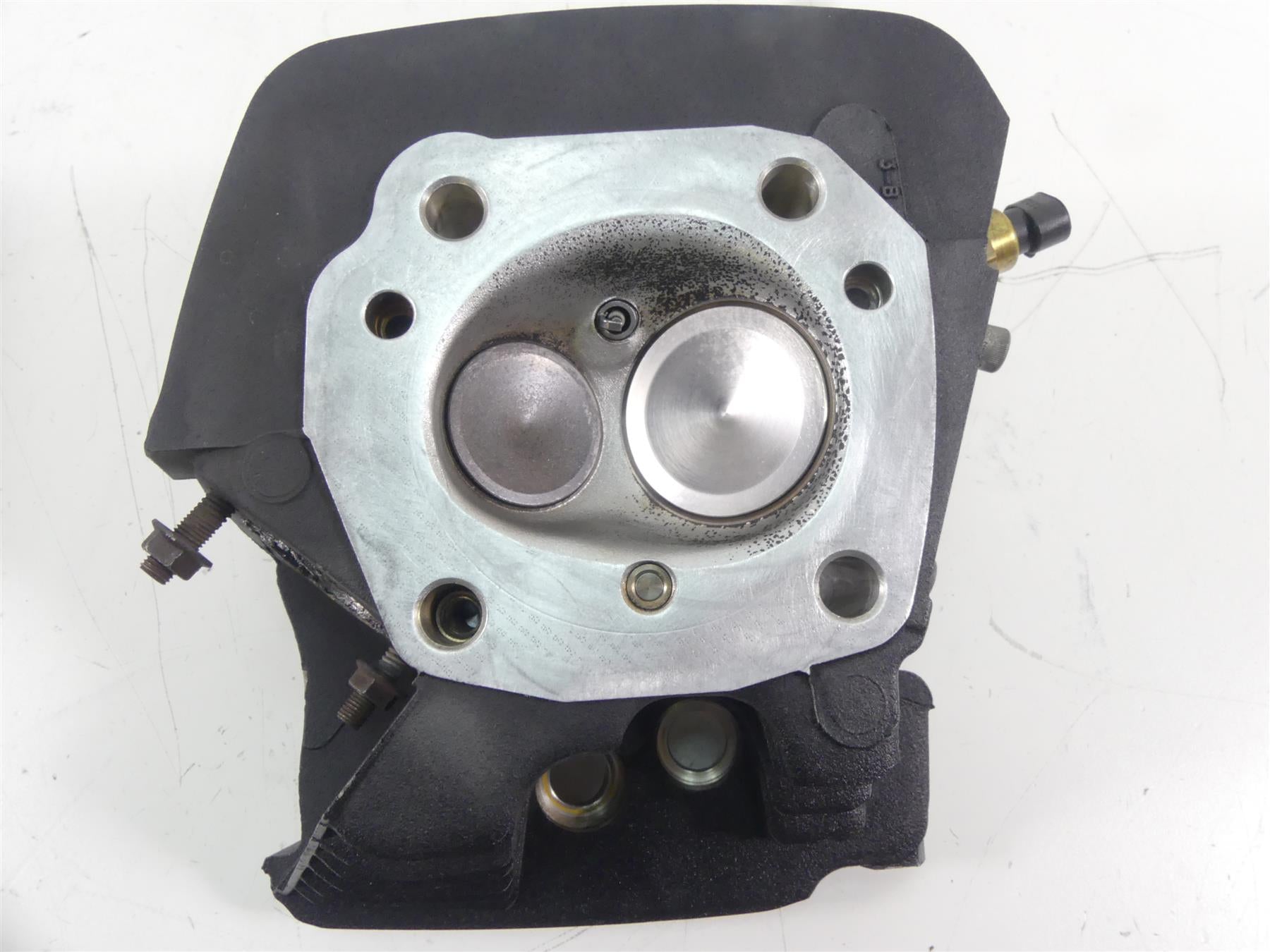 2017 Harley FXSE CVO Pro Street Breakout 110ci Cylinder Head Set 17707-11 {{ shop.shopifyCountryName }} - Mototech271
