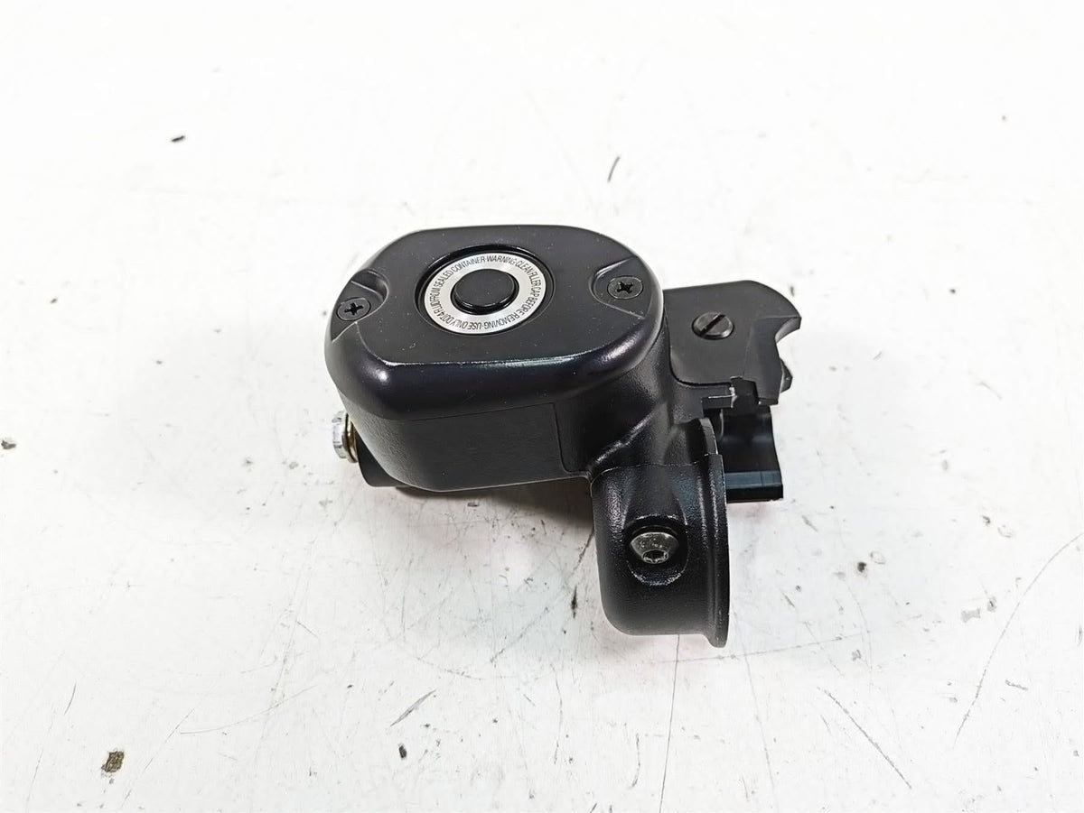 2017 Harley XL883 N Sportster Iron Front Brake Master Cylinder 1/2" 41700099 {{ shop.shopifyCountryName }} - Mototech271