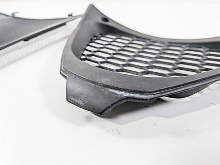 2018 Aprilia RSV4 RR R&G Radiator Grille Guard + Oem Pillar 858827 {{ shop.shopifyCountryName }} - Mototech271