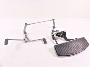 2011 Harley Touring FLHP Road King Front Left Floorboard & Shifter Set 50621-06 | Mototech271