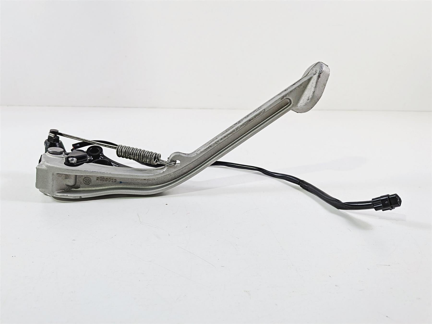 2022 Triumph Tiger 900 GT Pro Side Kickstand & Mount & Switch T2085017 {{ shop.shopifyCountryName }} - Mototech271