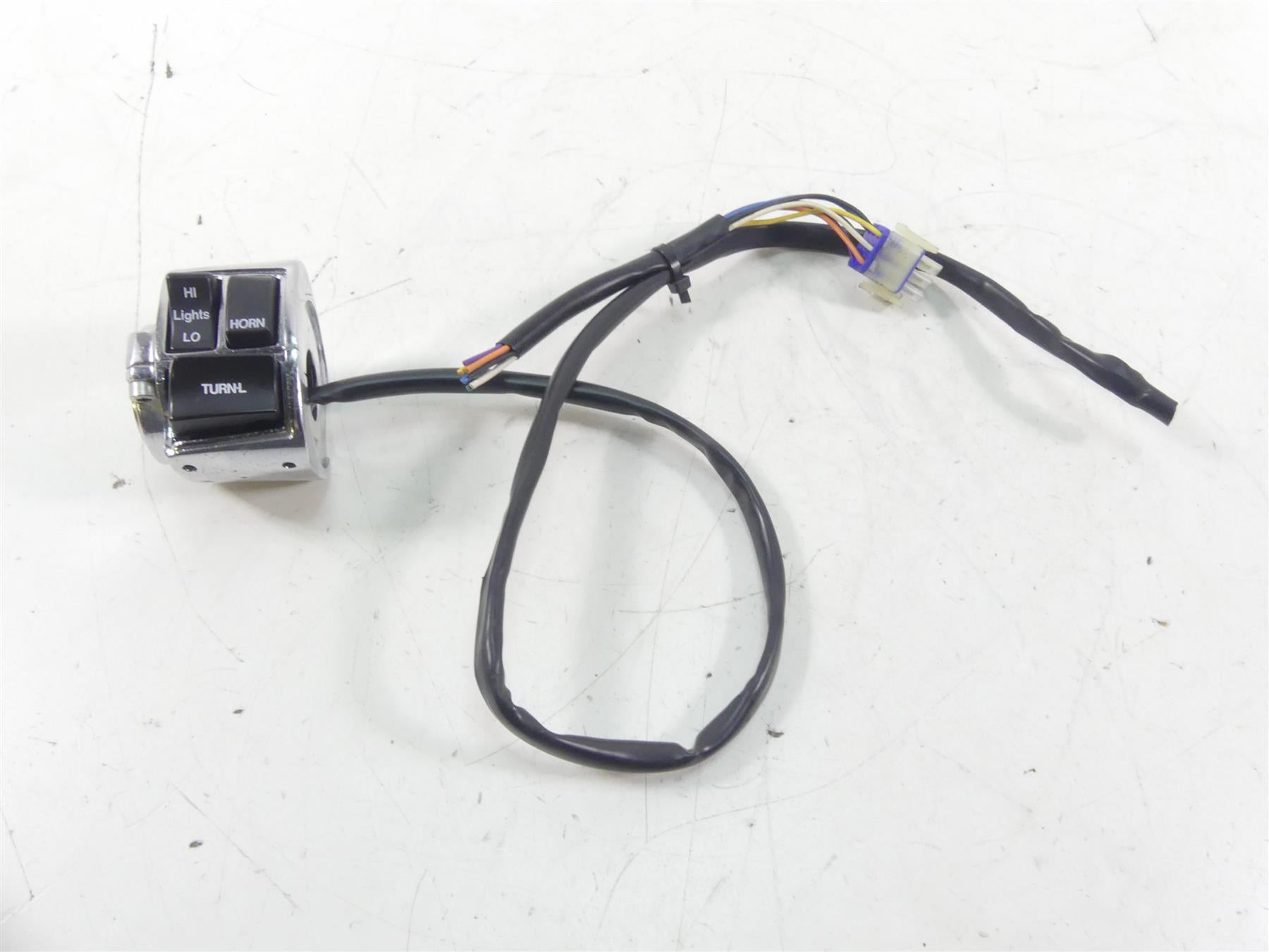 2001 Indian Centennial Scout Left Hand Light Horn Control Switch 43-523 43-524 {{ shop.shopifyCountryName }} - Mototech271