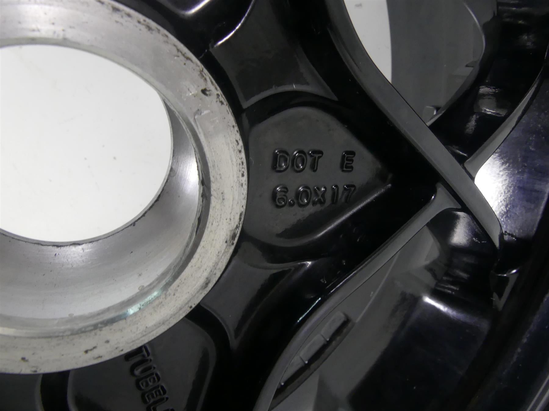 2016 KTM 1290 Superduke R Straight Rear Wheel Rim 17x6 6141010104430 {{ shop.shopifyCountryName }} - Mototech271
