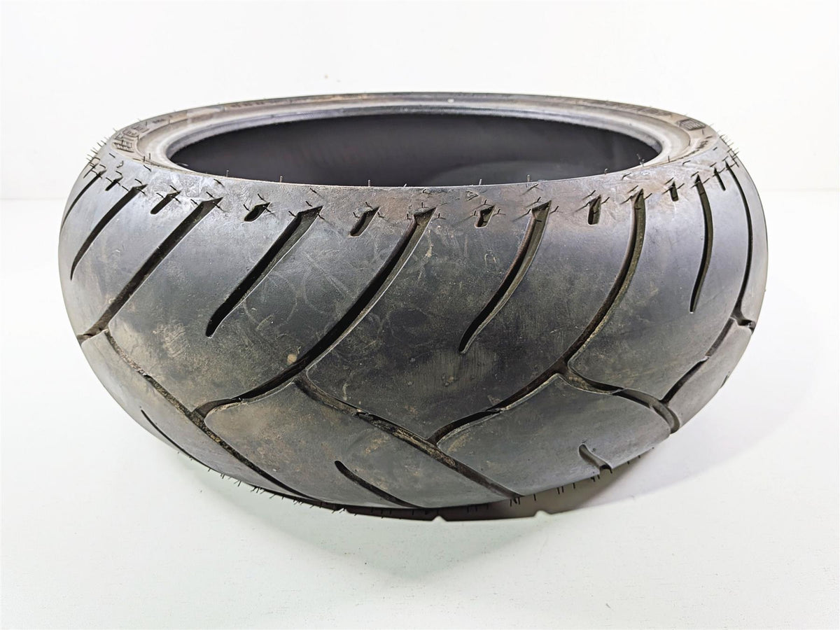 Used Rear Motorcycle Tire Dunlop Elite 3 240/40R18 669534 {{ shop.shopifyCountryName }} - Mototech271