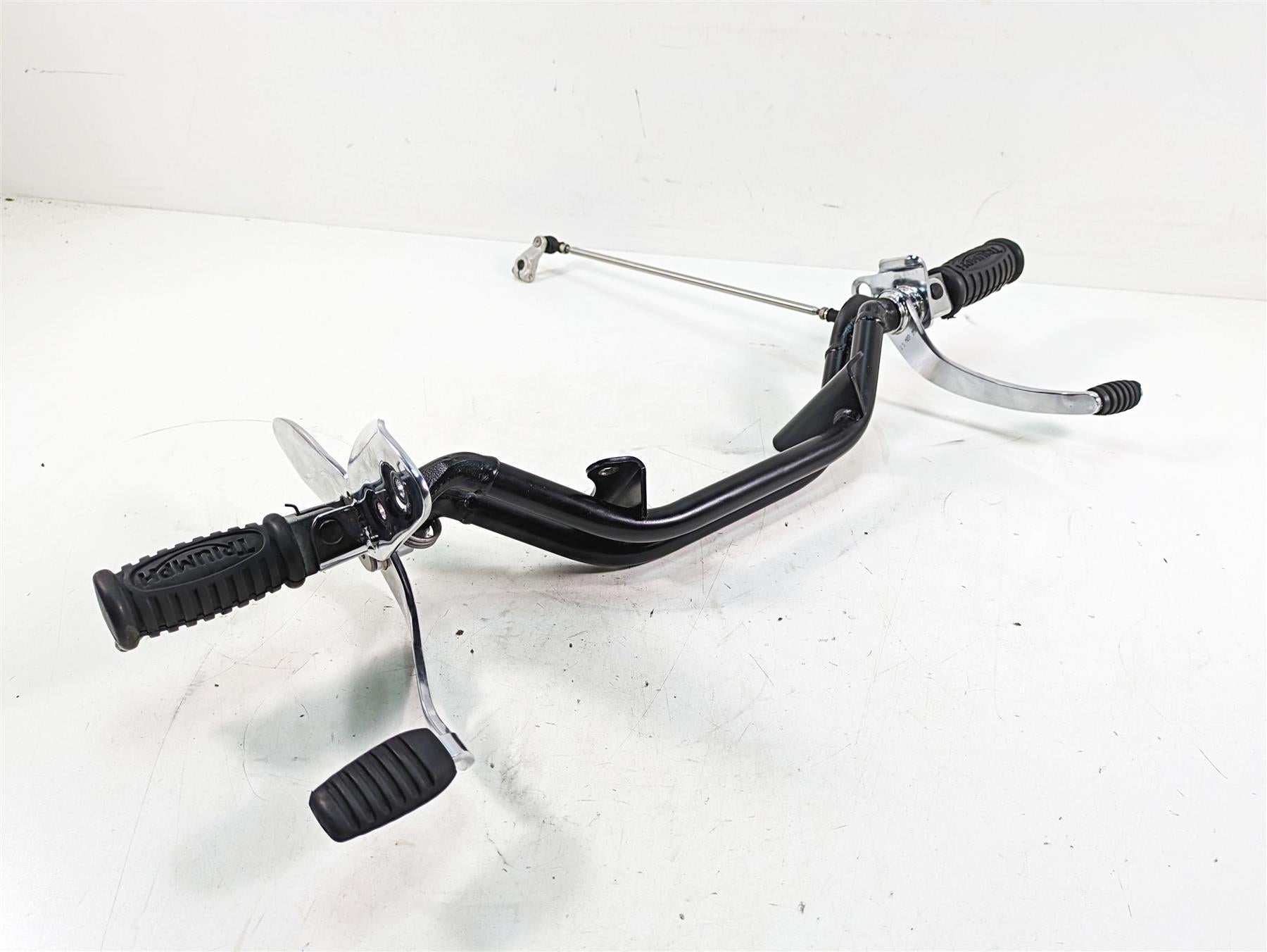 2011 Triumph America Front Footpeg Control Lever Set - Read T2082001 T2080733 {{ shop.shopifyCountryName }} - Mototech271