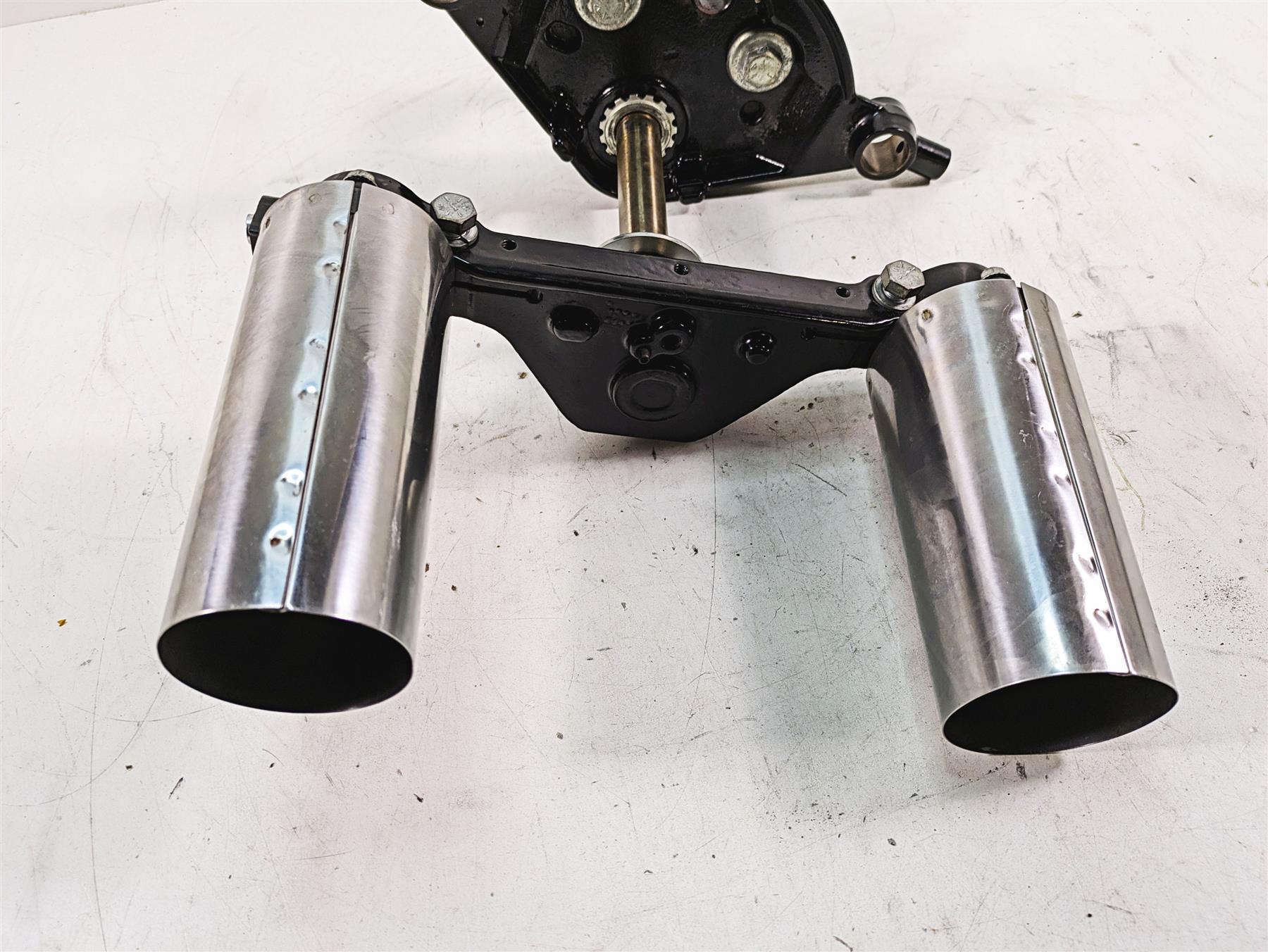 2009 Harley Touring FLHTCU Electra Glide Upper Lower Triple Tree - Read 45435-10 {{ shop.shopifyCountryName }} - Mototech271