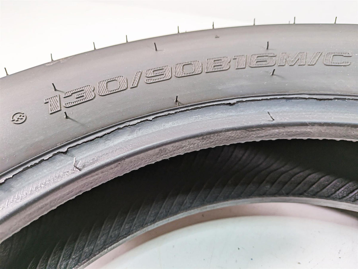 2005 Harley Touring FLHTCUI Electra Glide Used Motorcycle Front Tire Shinko SR777F 130/90/16 87-4585 {{ shop.shopifyCountryName }} - Mototech271