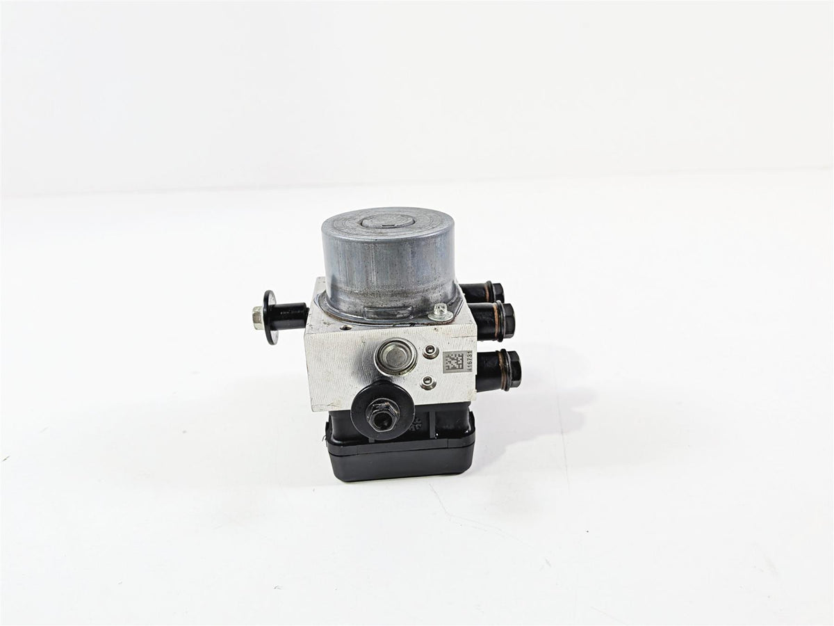 2015 Ducati Diavel Dark Abs Brake Pump Module 54240491A-Mototech271
