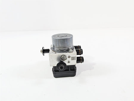 2015 Ducati Diavel Dark Abs Brake Pump Module 54240491A-Mototech271