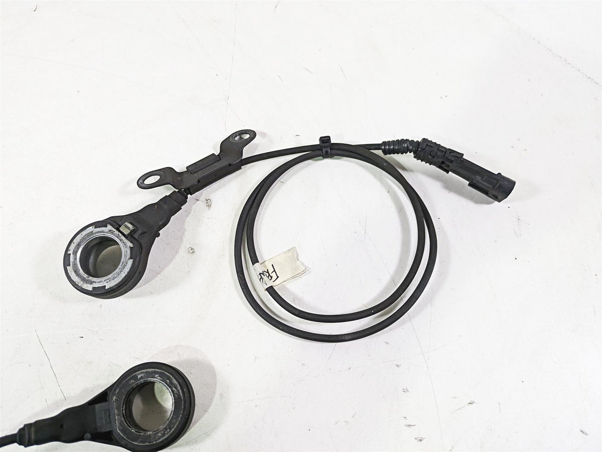 2017 Harley Touring FLTRXS Road Glide Front Rear Abs Wheel Speed Sensor 32700015 {{ shop.shopifyCountryName }} - Mototech271