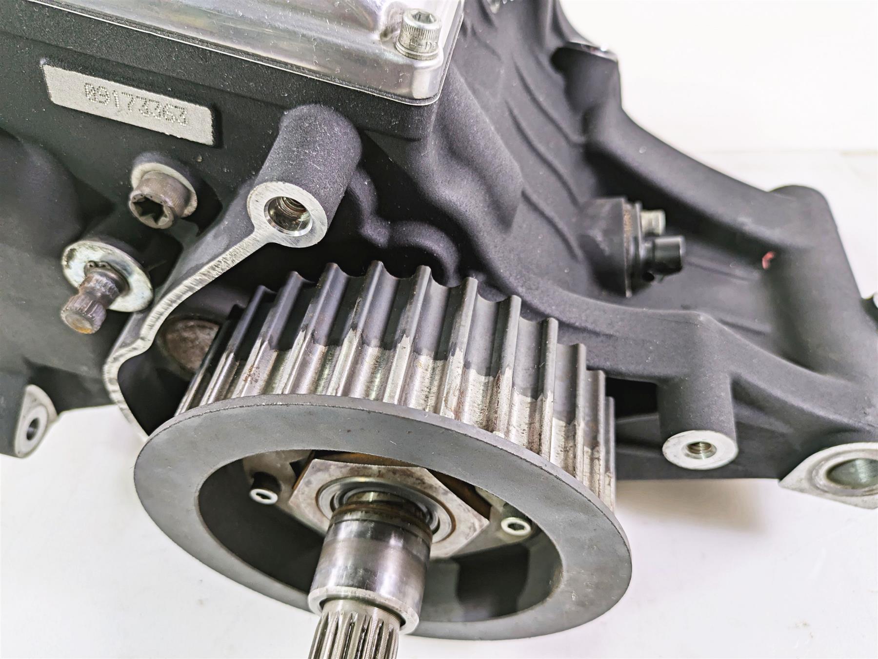 2009 Harley FLSTSB Cross Bones Transmission Gear Box 13K 33012-10A {{ shop.shopifyCountryName }} - Mototech271