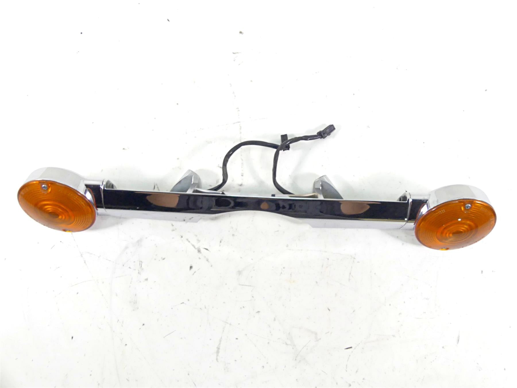2010 Harley Touring FLHRC Road King Rear Blinker Turn Signal Bar 68510-74C {{ shop.shopifyCountryName }} - Mototech271