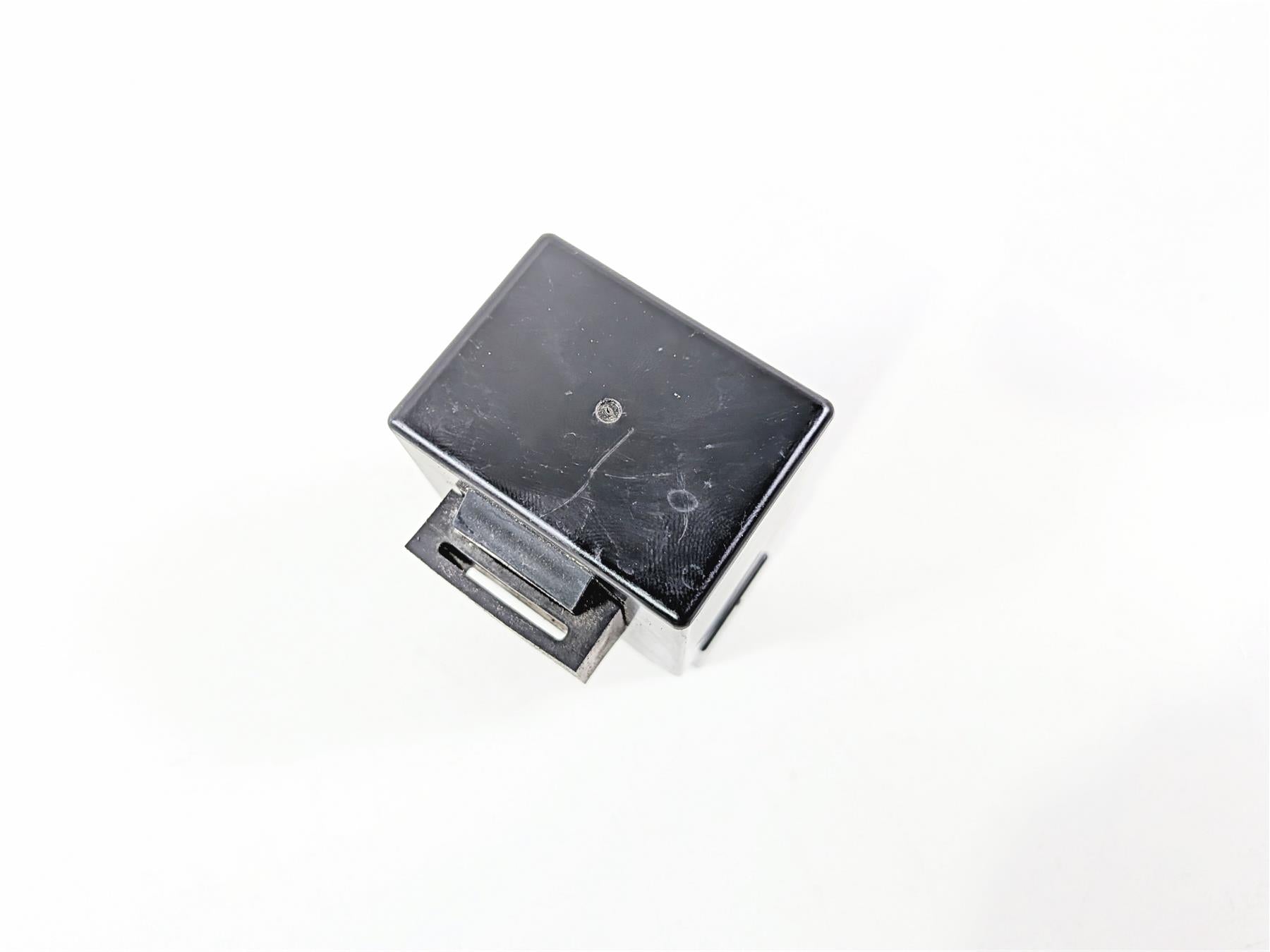 2008 Yamaha YZF R1 RN19 Fuel Pump Relay Module Black Box 5VK-81950-30 {{ shop.shopifyCountryName }} - Mototech271
