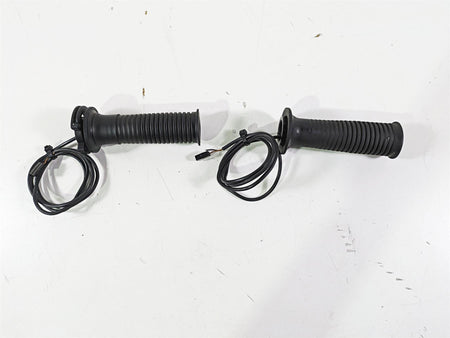 2004 BMW R1150GS R21 L+R Heated Hand Grip Set -READ 61317694813 61317710440 {{ shop.shopifyCountryName }} - Mototech271