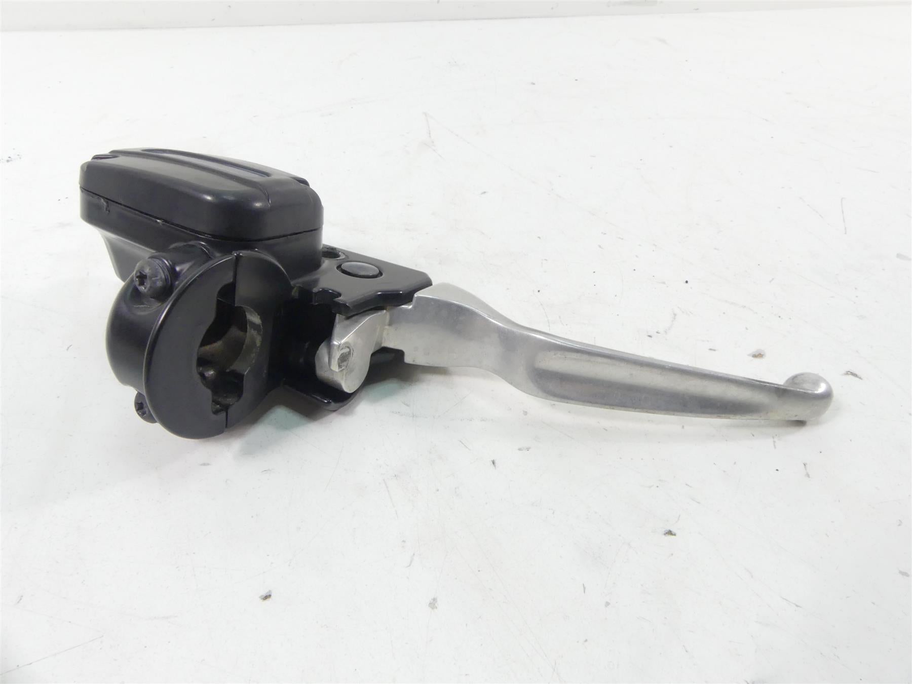 2011 Harley Touring FLTRX Road Glide Front Brake Master Cylinder 44551-08F {{ shop.shopifyCountryName }} - Mototech271
