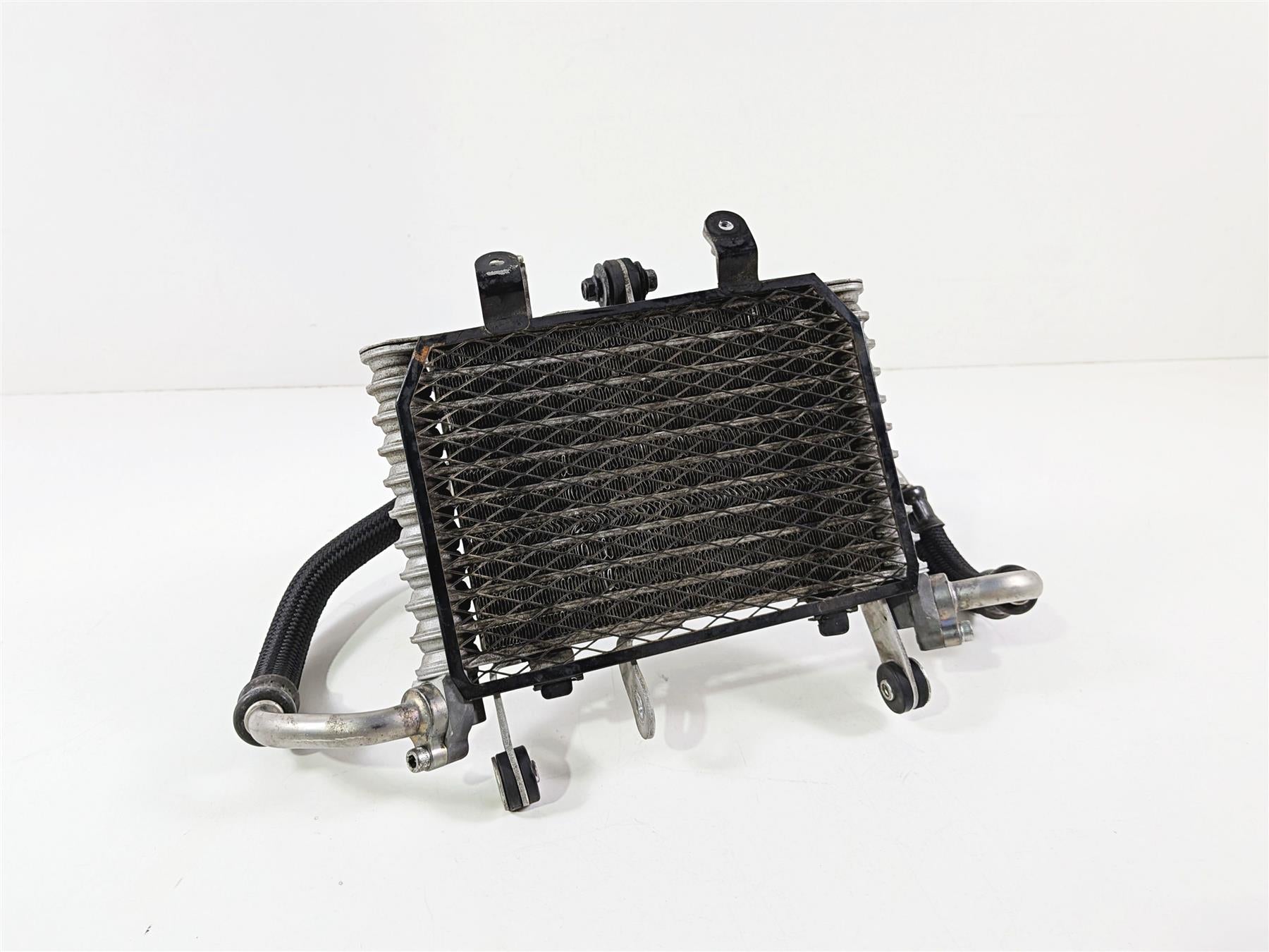 2024 Yamaha YZF R1 RN65 Oil Cooler + Lines & Guard 2CR-13470-00-00 {{ shop.shopifyCountryName }} - Mototech271