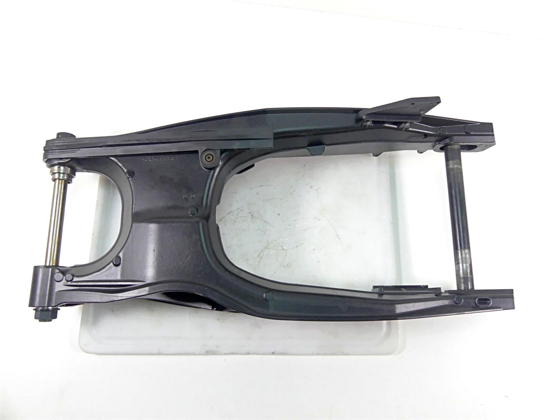 2015 KTM 1190 Adventure Swingarm Swing Arm & Axle 6070403004433 60303298000 {{ shop.shopifyCountryName }} - Mototech271