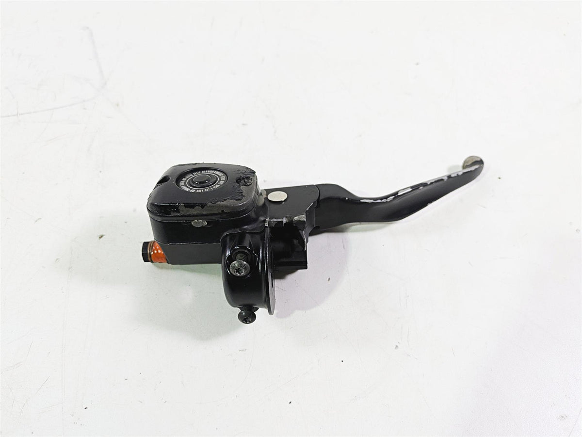 2008 Harley FLSTSB Cross Bones Front Master Cylinder 9/16 45019-08C {{ shop.shopifyCountryName }} - Mototech271