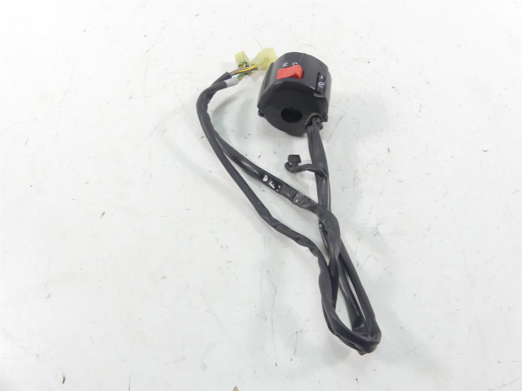 2016 Indian Scout Sixty Right Hand Start Stop Control Switch 4014450 {{ shop.shopifyCountryName }} - Mototech271